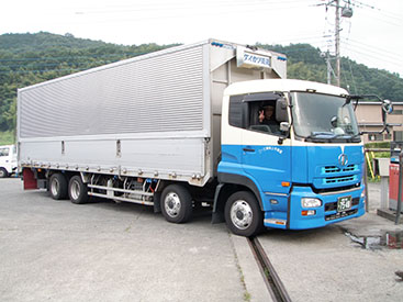 ウイング車